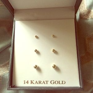 14k gold studs